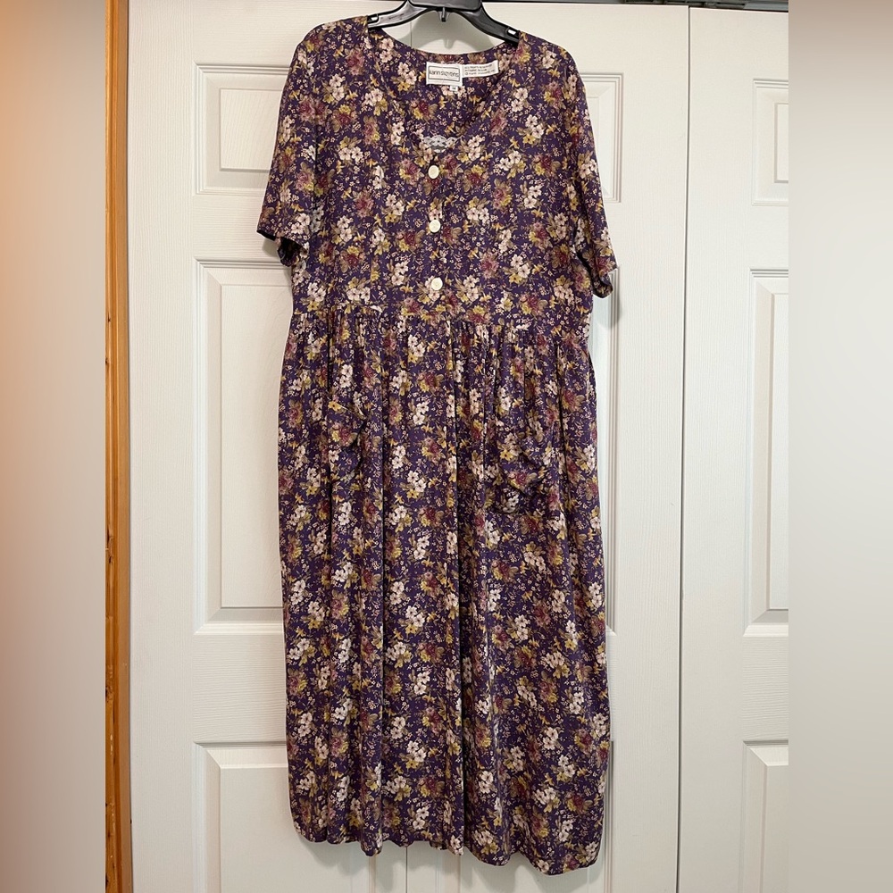 karin stevens Purple Floral Midi Dress